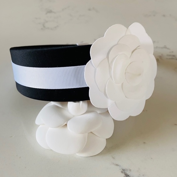 White Camellia Handcrafted Headband - Picture 4 of 7